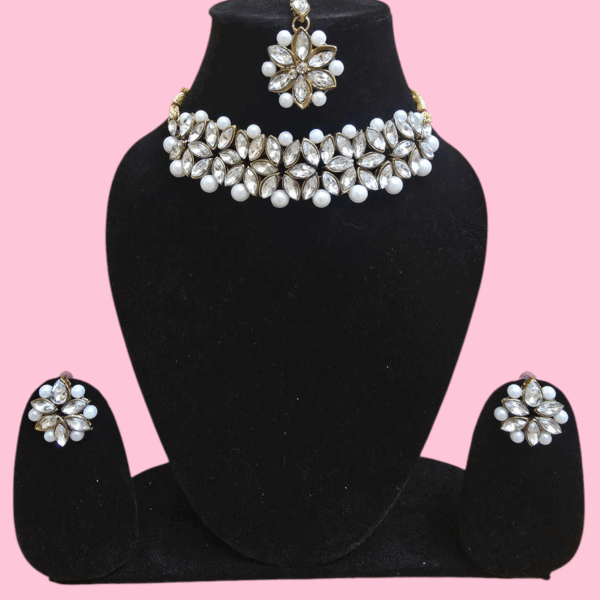 Necklace set