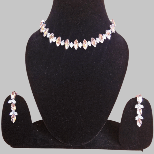 Pink stone necklace set